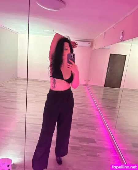 Helen448 OnlyFans Thumbnail #jhmBFBQEqQ