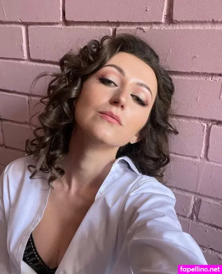 Helen448 OnlyFans Thumbnail #ovsP4Zshae