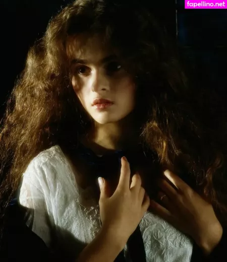 Helena Bonham Carter OnlyFans Thumbnail #kCZPrw1lJX