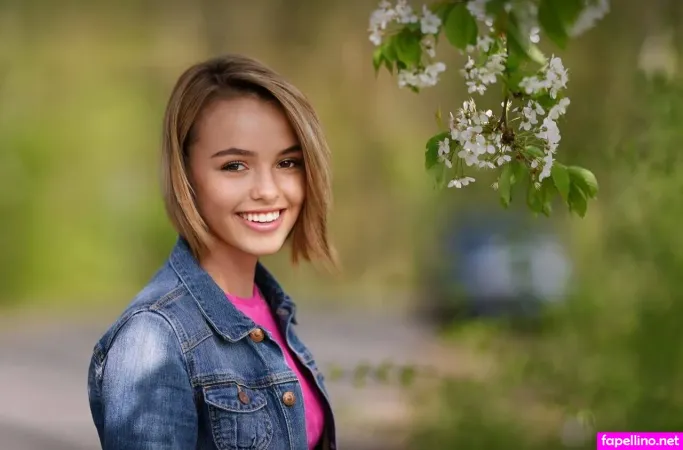 Helena Devilxxx OnlyFans Thumbnail #qxEwd0DW6e