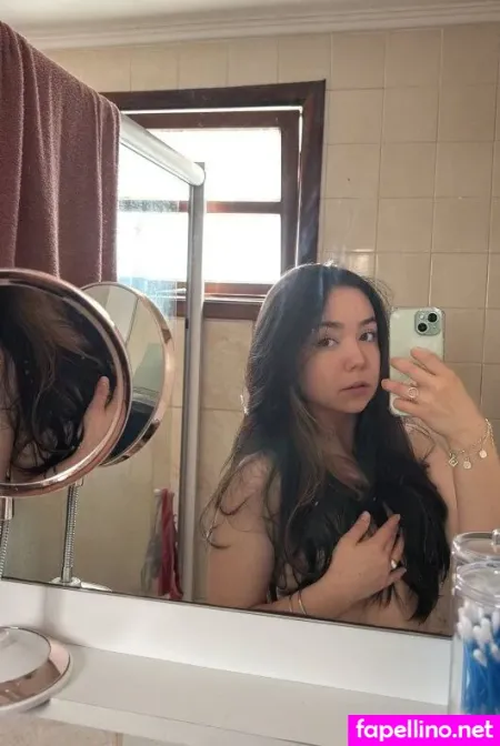 Helena Leao OnlyFans Thumbnail #9IGDs6FQ2C