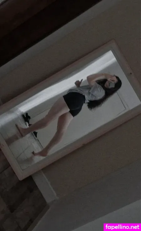 Helena Leao OnlyFans Thumbnail #KmiE79kRjZ