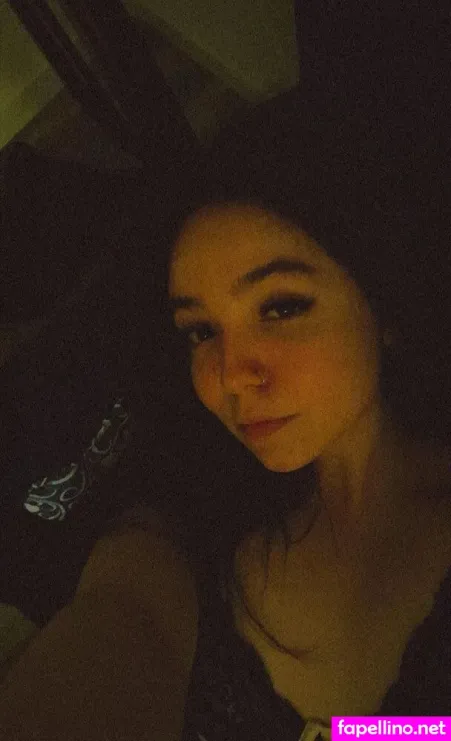 Helena Leao OnlyFans Thumbnail #m5QXITKujD