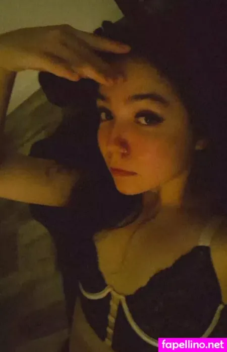 Helena Leao OnlyFans Thumbnail #svo4rkTAFZ