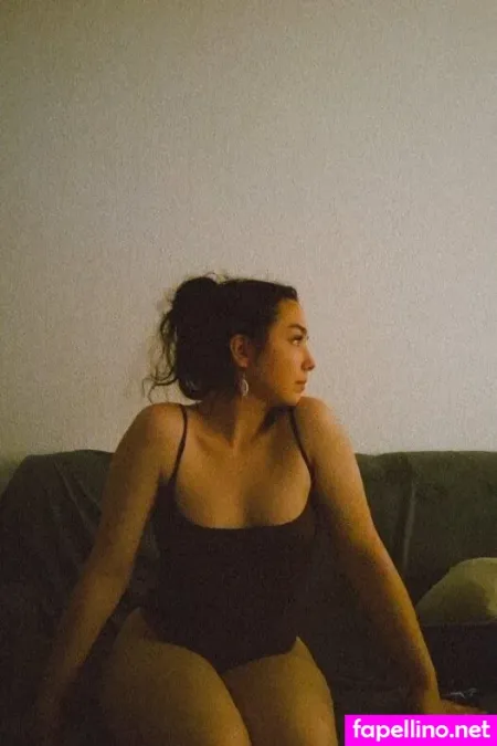 Helena Leao OnlyFans Thumbnail #yLHUTrp8x6