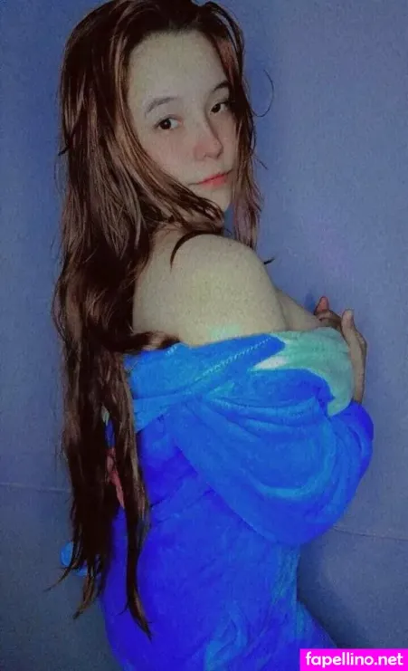 Helena Na OnlyFans Thumbnail #MMyta9ndvU