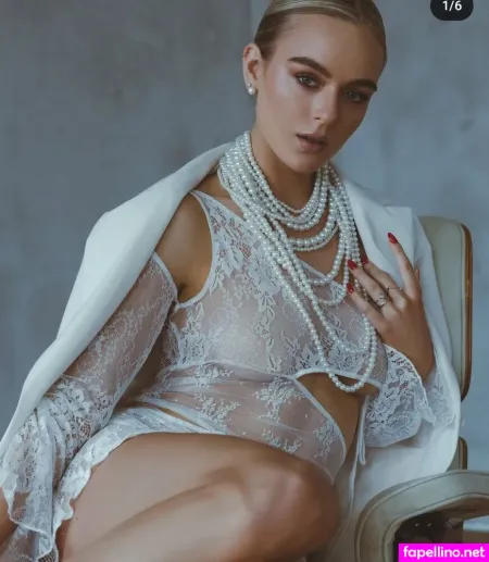 Helena Niii OnlyFans Thumbnail #aNb9EoEVfh