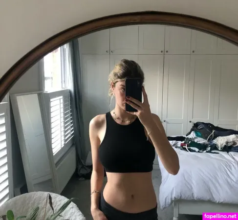 Helena Polomcic OnlyFans Thumbnail #5fkyeIhiIi