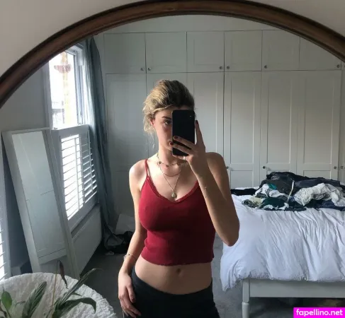 Helena Polomcic OnlyFans Thumbnail #GqgZAhWC3j