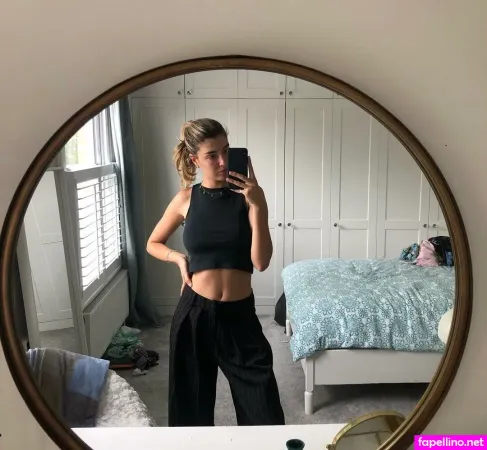 Helena Polomcic OnlyFans Thumbnail #TY6BxRU8X8