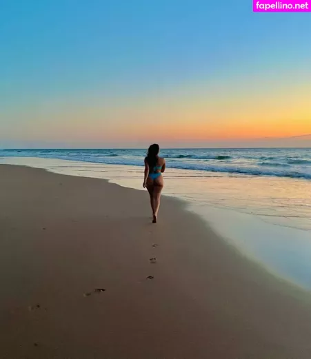 Helena Santos OnlyFans Thumbnail #ynfE8zW5s0