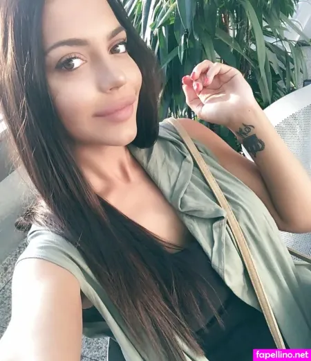 Helena Topalovic Main Profile Photo