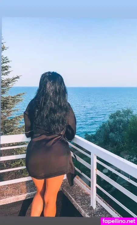 Helenahel OnlyFans Thumbnail #JWJfBL3RVQ