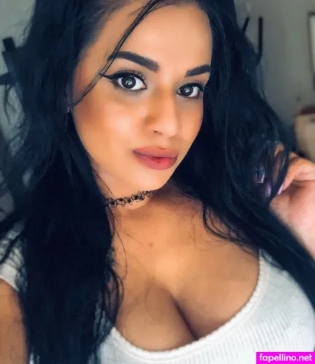 Helenahel OnlyFans Thumbnail #bfjnVWZLZt