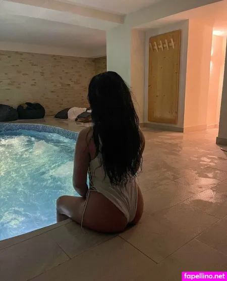 Helenahel OnlyFans Thumbnail #fE2kq4a4dL