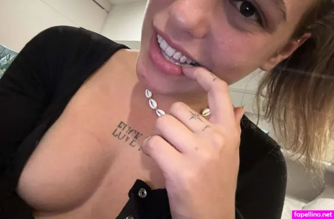 Helenakarlssons OnlyFans Thumbnail #8jnJXTTaiQ