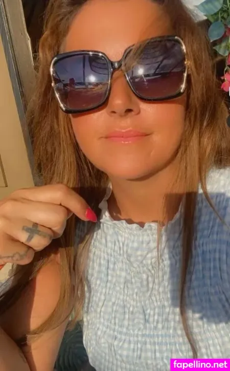 Helenakarlssons OnlyFans Thumbnail #Di4PtdAqO3