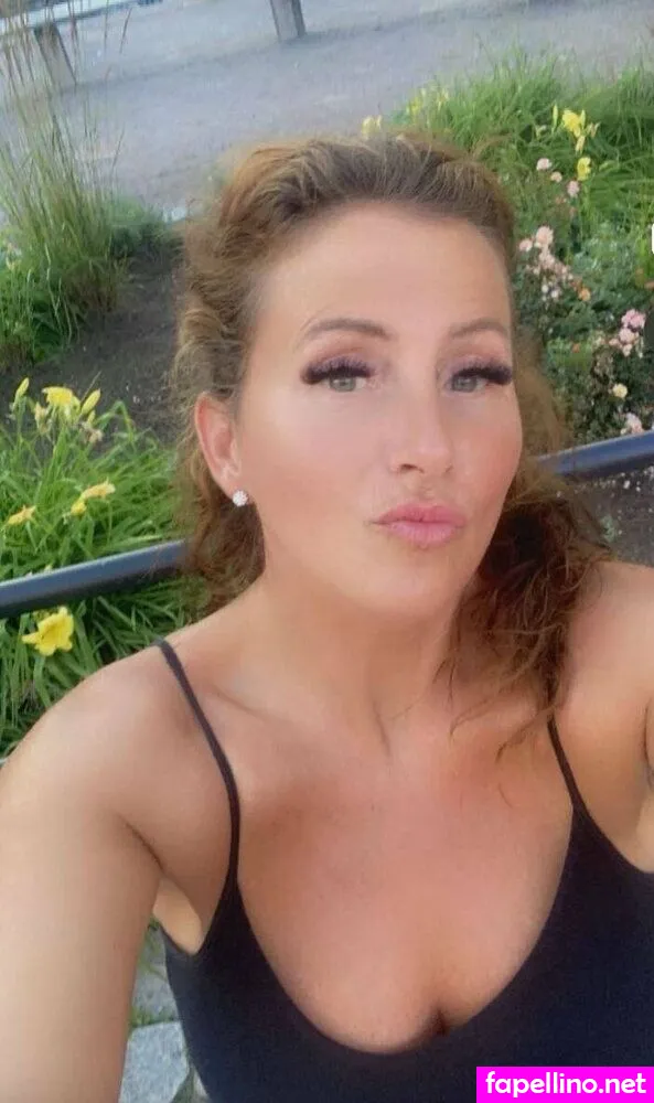 helenakarlssons Nude Leaked OnlyFans Photo #r76mpbipUq