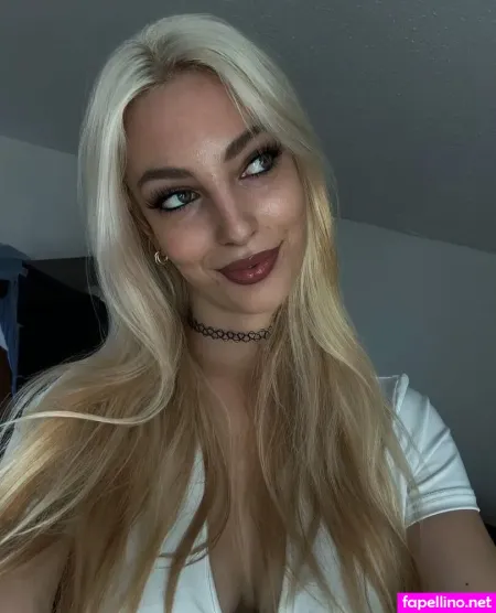 Helenakingsoul Main Profile Photo