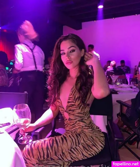 Helenalovesyoux OnlyFans Thumbnail #QUaLKWHSNd