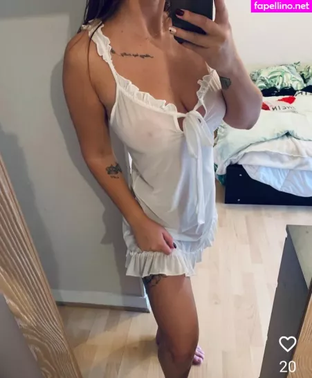 Helenamodele OnlyFans Thumbnail #m2EQIaCYh3