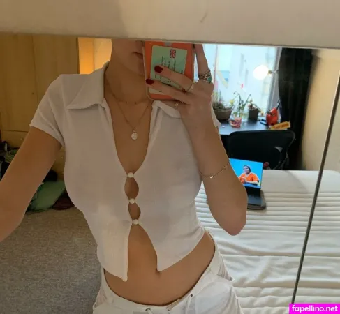 Helenapolomcic OnlyFans Thumbnail #8Ytq9Xq6Yh