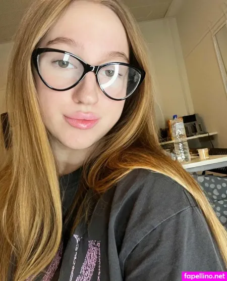 Helencore OnlyFans Thumbnail #L6HJzC3VKZ