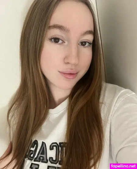 Helencore OnlyFans Thumbnail #LASMYk9Y7o