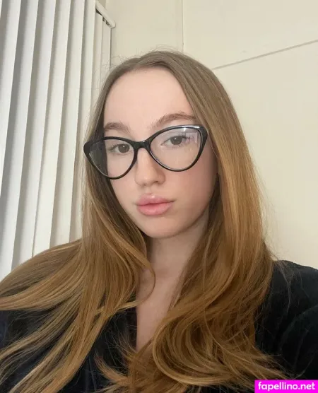 Helencore OnlyFans Thumbnail #WAGItIJWLh