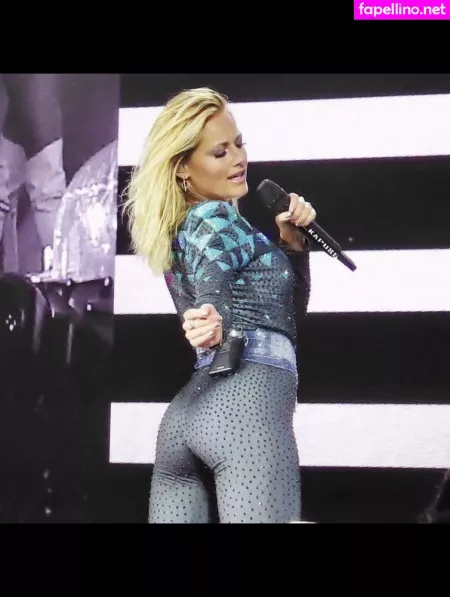 Helene Fischer OnlyFans Thumbnail #Ng0jGh8DiF