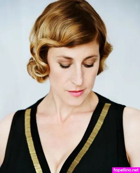 Helene Grass Main Profile Photo