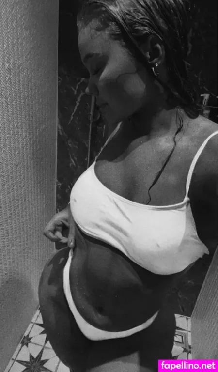 Heleneelises Helene Elise Strom Helenees OnlyFans Thumbnail #UAAgdOXdz6