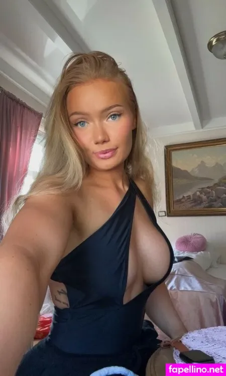 Heleneelises Helene Elise Strom Helenees OnlyFans Thumbnail #nAL3lirgY8