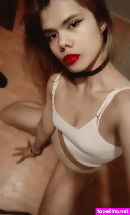 Helenrommie Main Profile Photo