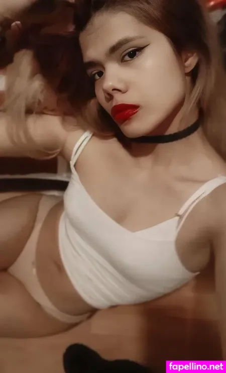 Helenrommie OnlyFans Thumbnail #GKf67H1NED