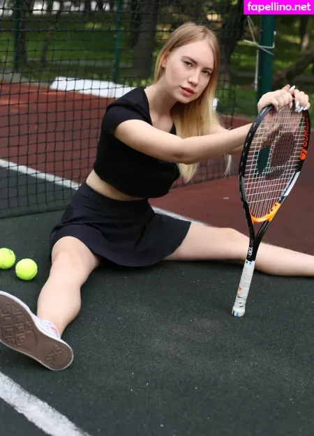 Helga Pataki OnlyFans Thumbnail #92UEAKBMbL