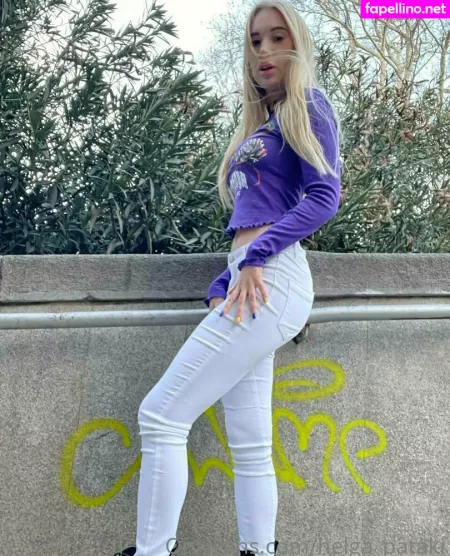 Helga Pataki OnlyFans Thumbnail #gCbV1eslNL
