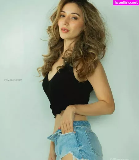 Heli Daruwala OnlyFans Thumbnail #gozCF92LAv