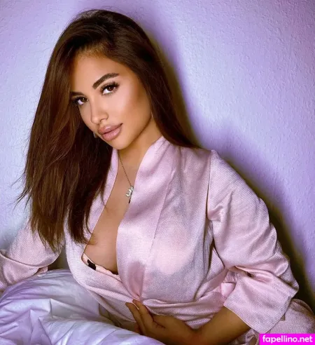 Helia Soltani OnlyFans Thumbnail #JX0GyzfmRr