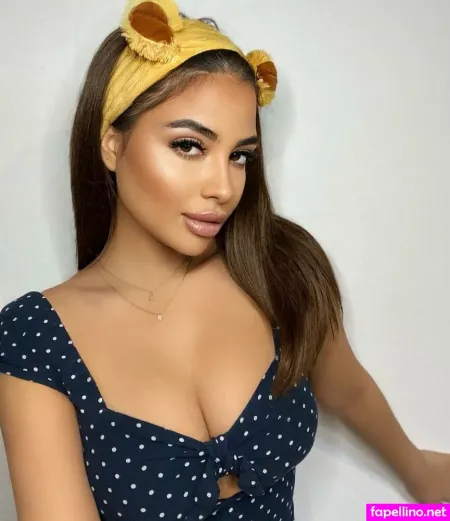 Helia Soltani OnlyFans Thumbnail #R00UDfOhjw