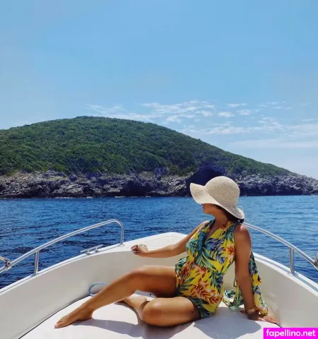 Helia Soltani OnlyFans Thumbnail #lWbe8nBIje