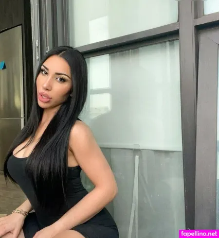 Helin Su Kenzi OnlyFans Thumbnail #3oYm0kjJKi