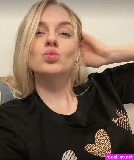 Hell Lenaa OnlyFans Thumbnail #M0dwNA6Jn2