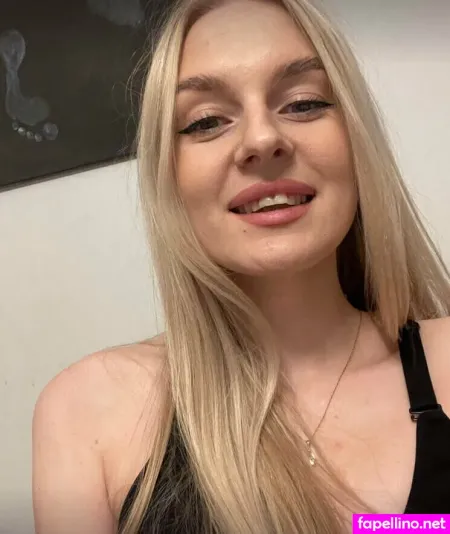 Hell Lenaa OnlyFans Thumbnail #T8tL60Dfq7