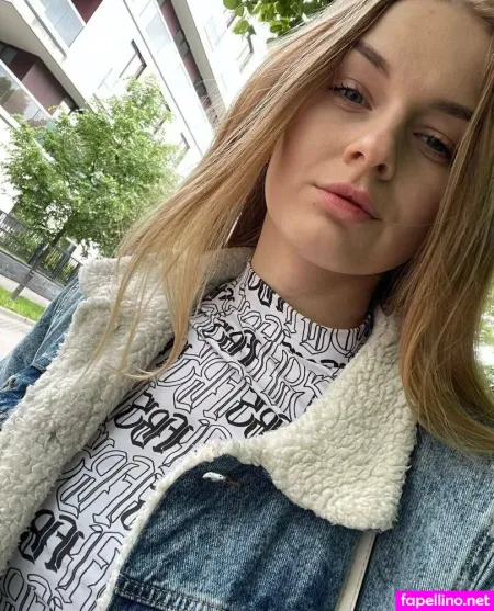 Hell Lenaa OnlyFans Thumbnail #t6rEx0YO86