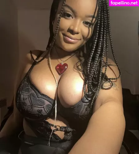 Hell0kittyevie OnlyFans Thumbnail #3d7kVn6vA1