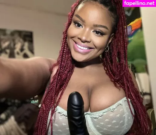 Hell0kittyevie OnlyFans Thumbnail #nLx7jlZ3lp