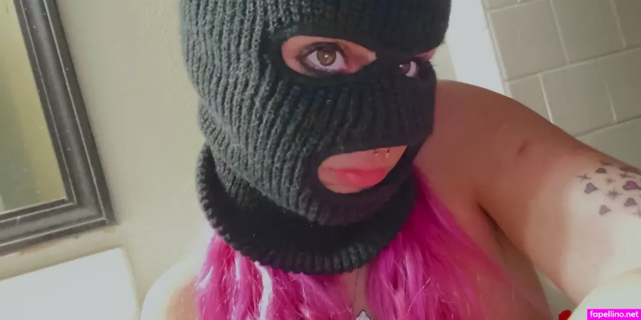 Hell0kittywh0re777 OnlyFans Thumbnail #QC9pA2DsSj