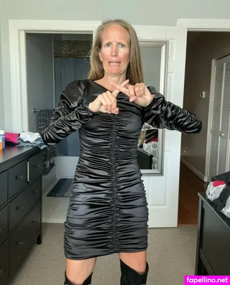 Hellacougarfree OnlyFans Thumbnail #L1pCE1uxlQ