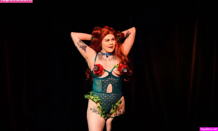 Hellafoxxy OnlyFans Thumbnail #m5hMWQRylJ